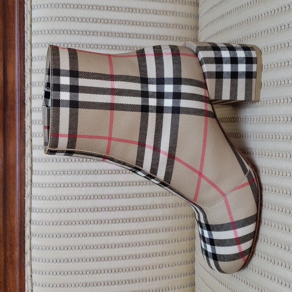 BURBERRY ARMDALE CHECK PLAID ANKLE BOOTS - Picture 4 of 14